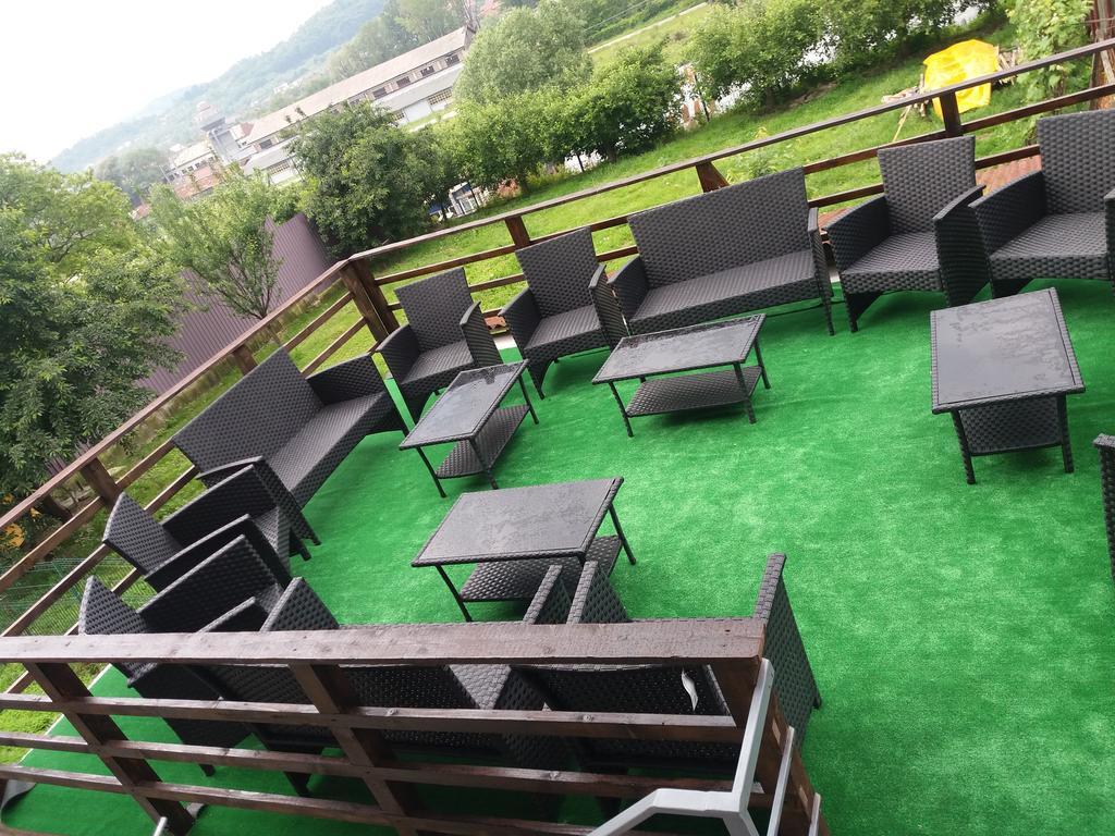 Curtea de Argeş Casa Ariana酒店 外观 照片