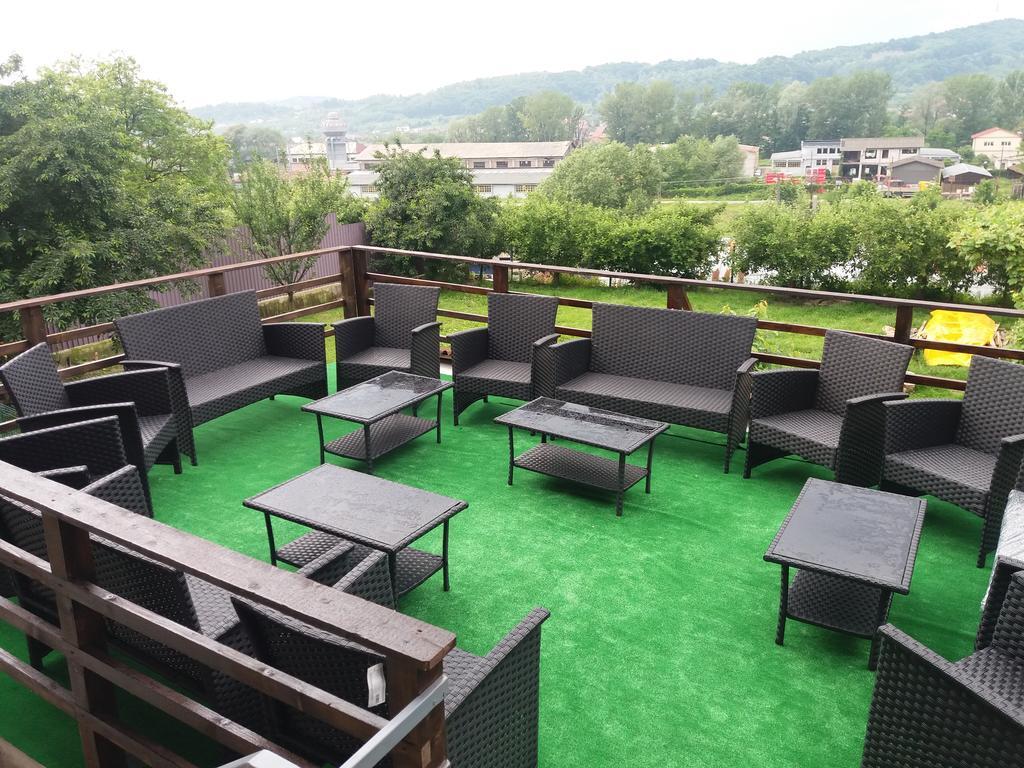 Curtea de Argeş Casa Ariana酒店 外观 照片